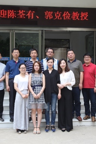 小黄书
2018届研究生学位论文答辩工作顺利结束