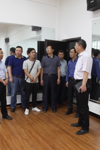 陈士夫校长到小黄书
调研并现场办公