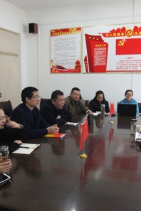 校党委常委、纪委书记曹灯明到小黄书
调研