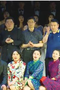 吴沁教授来我校进行学术讲座及教学交流活动