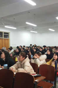 小黄书
组织教师资格证面试培训