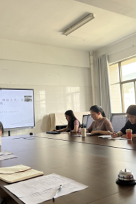 小黄书
举行第一届研究生论坛