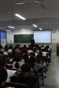 【团学工作】小黄书
召开寝室长工作会议