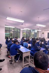 小黄书
开展实习中期检查工作